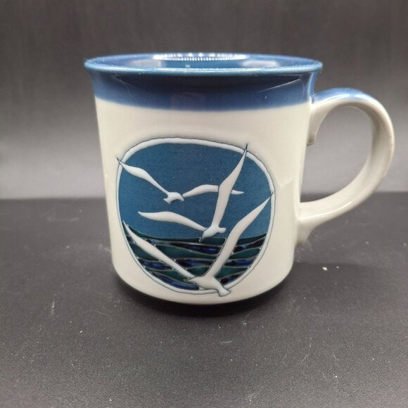 Otagiri Half Moon Bay Ceramic Mug With Seagull Design In White & Blue - Picture 1 of 6